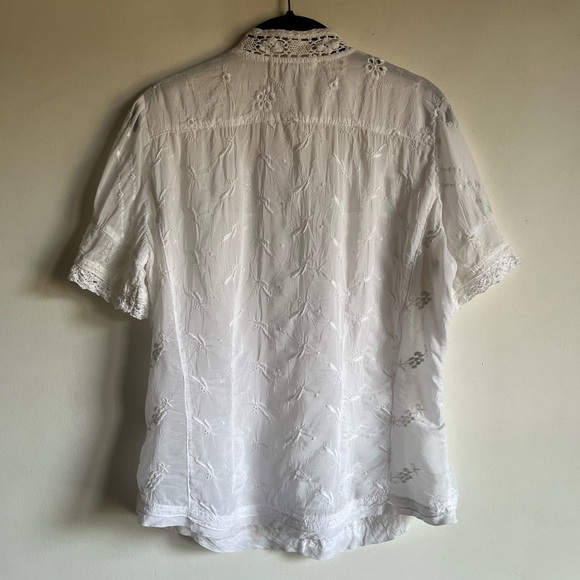 Johnny Was Short Sleeve Button Up Shirt Medium in White Eyelet Lace Embroidered - Picture 6 of 11